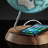 Zoffoli Living Wereldbol Bridge Indigo 22 cm met laadfunctie. De basis heeft een draadloze smartphone-oplaadfunctie.